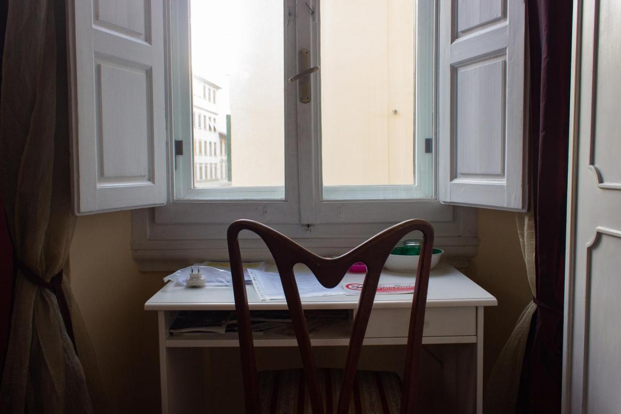 A Casa Di Virgilio Hotel Флоренция Екстериор снимка